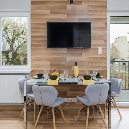 Lägenhet Rozana By Renters Poznań