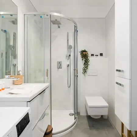 Rozana By Renters Poznań