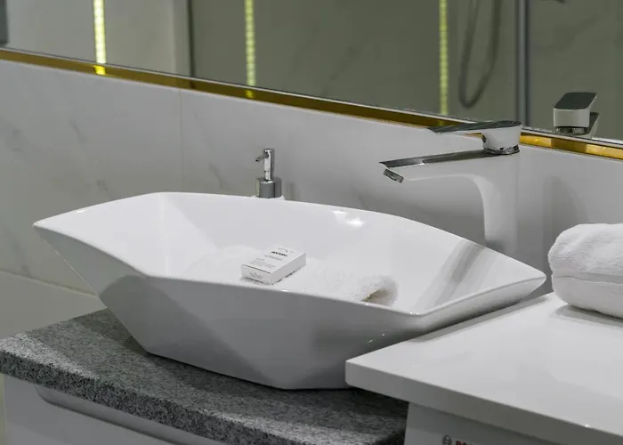 Rozana By Renters Apartment Poznan